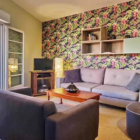 Lejlighed Guestready - Spacious 3-bdr Flat With Private Terrace And Parking *